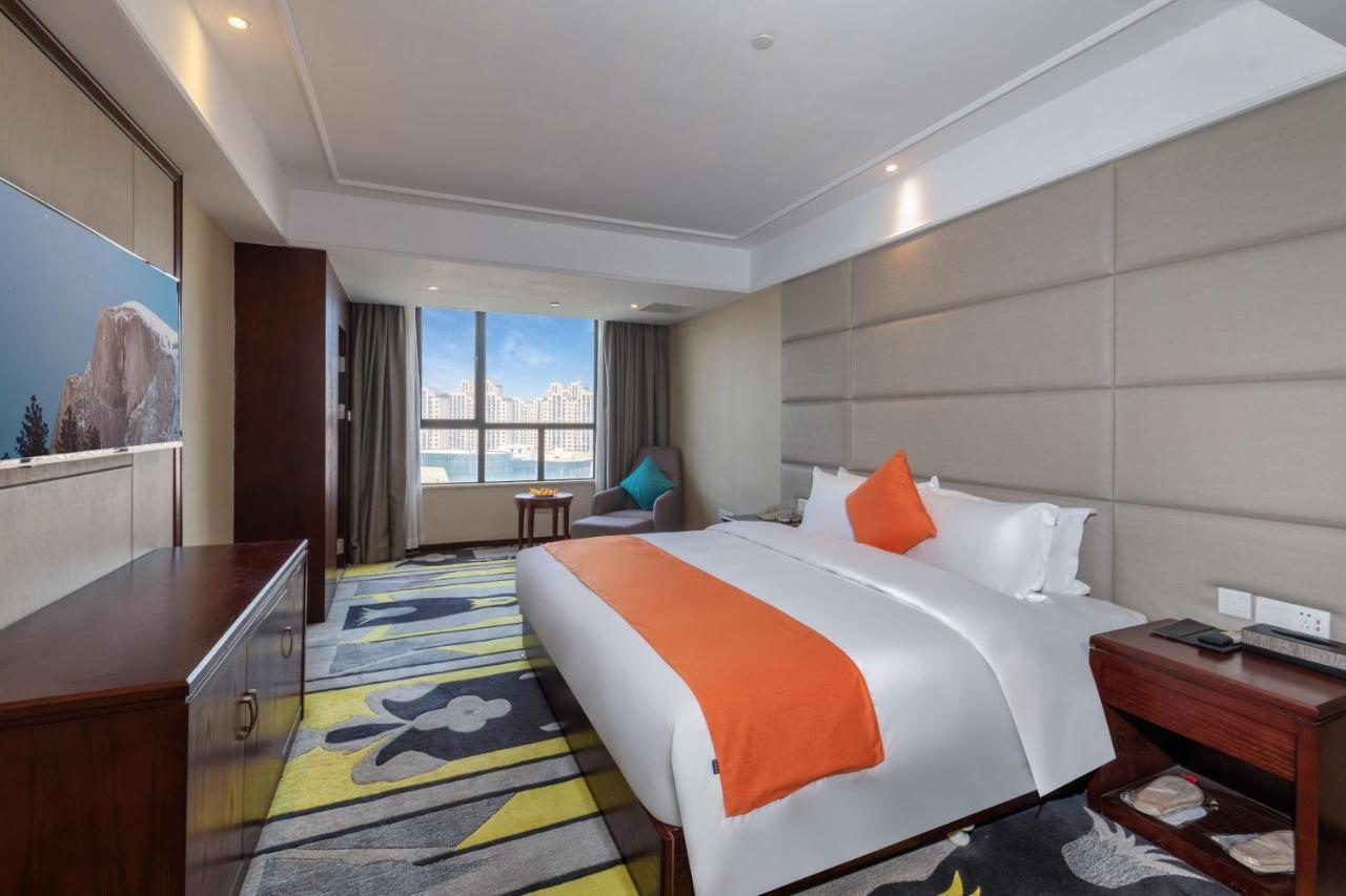 Huzhou Wealth Hotel Экстерьер фото