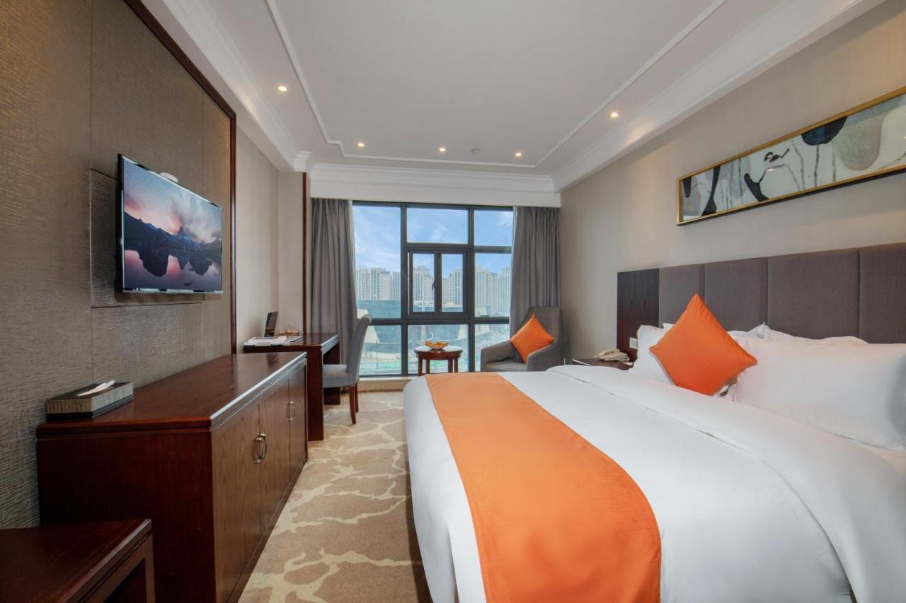 Huzhou Wealth Hotel Экстерьер фото