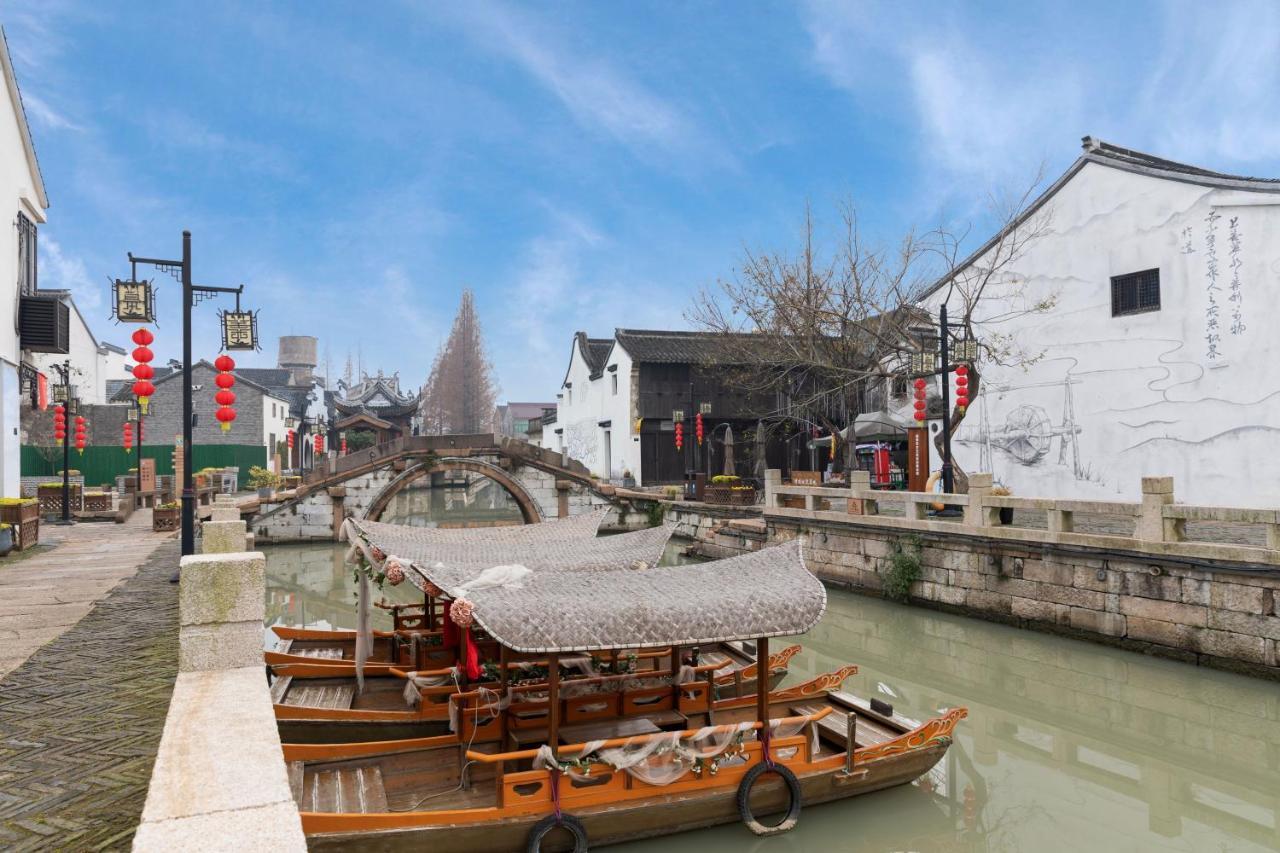 Huzhou Wealth Hotel Экстерьер фото